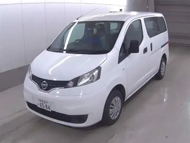 NISSAN NV200 VX Image 5