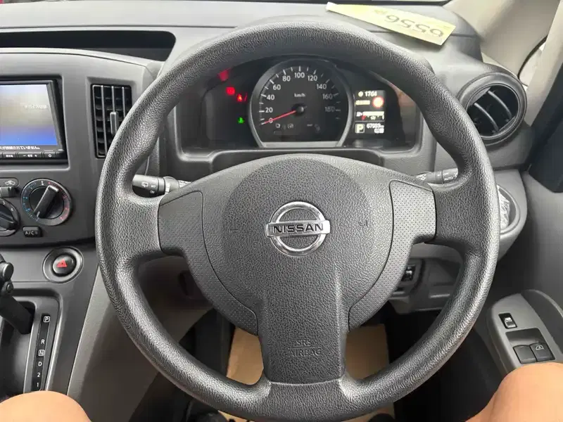 NISSAN NV200 VX Image 12