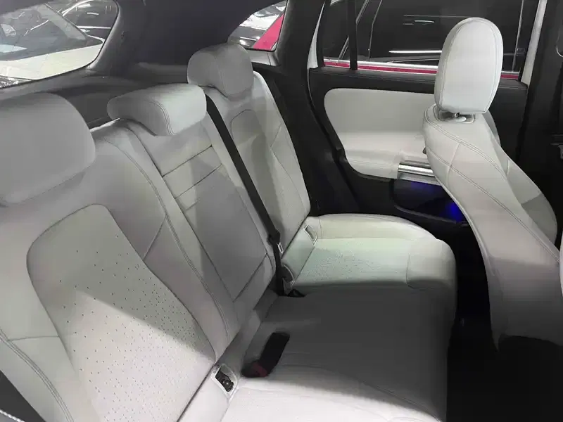 MERCEDES BENZ EQA EDITION 1 Image 25