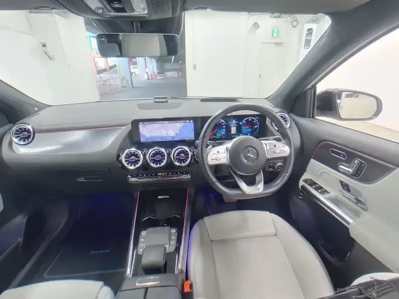 MERCEDES BENZ EQA EDITION 1 Image 3