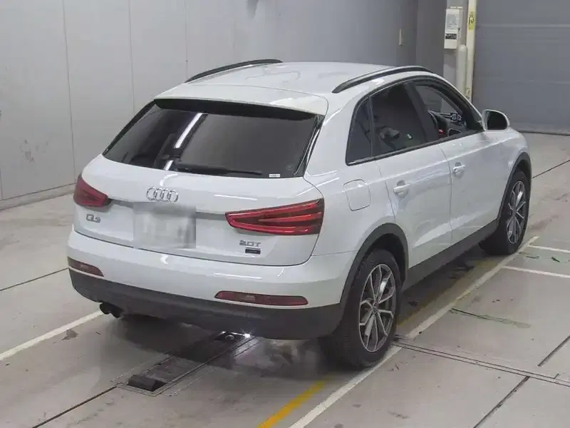 AUDI Q3 2.0TFSI QUATTRO 180PS Image 2