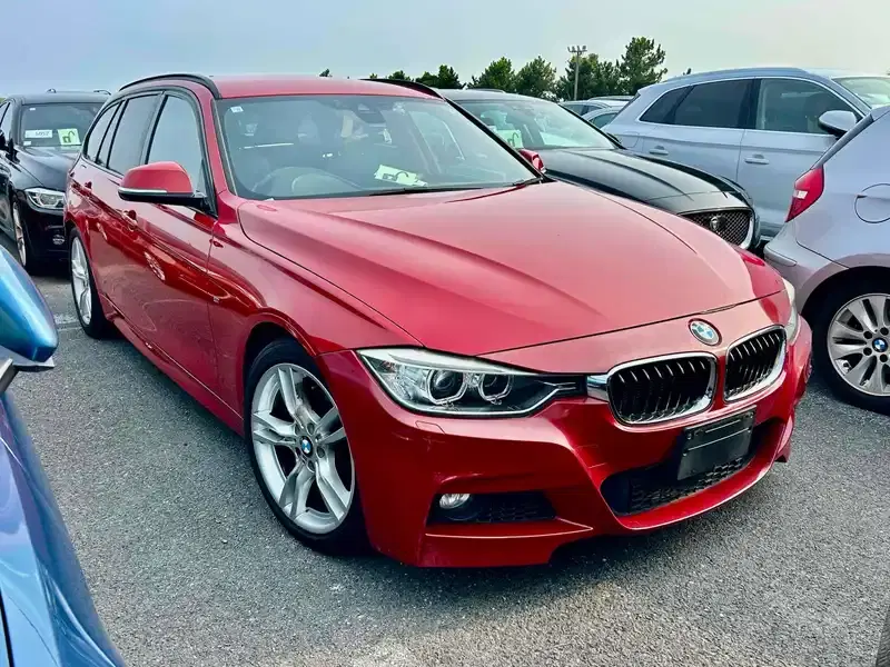 BMW 320I TOURING M-SPORT Image 5