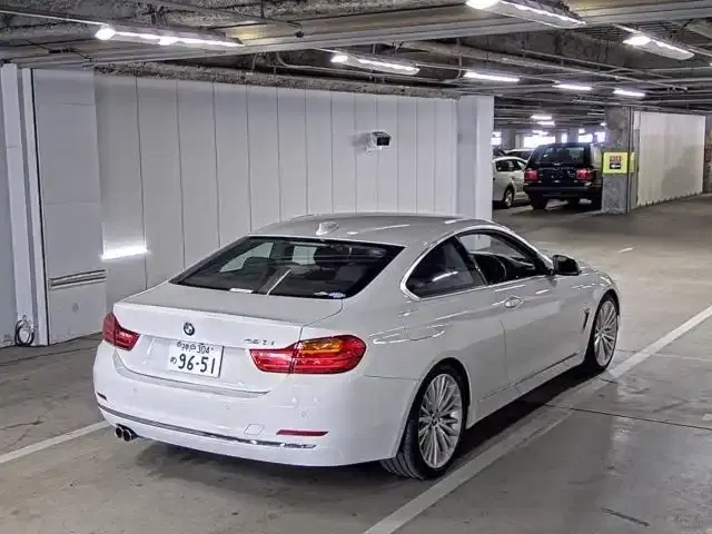 BMW 428I LUXUARY Image 2