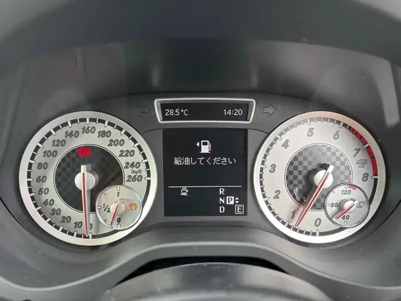 MERCEDES BENZ BENZ A CLASS A180 BLUE EFFICIENCY Image 15