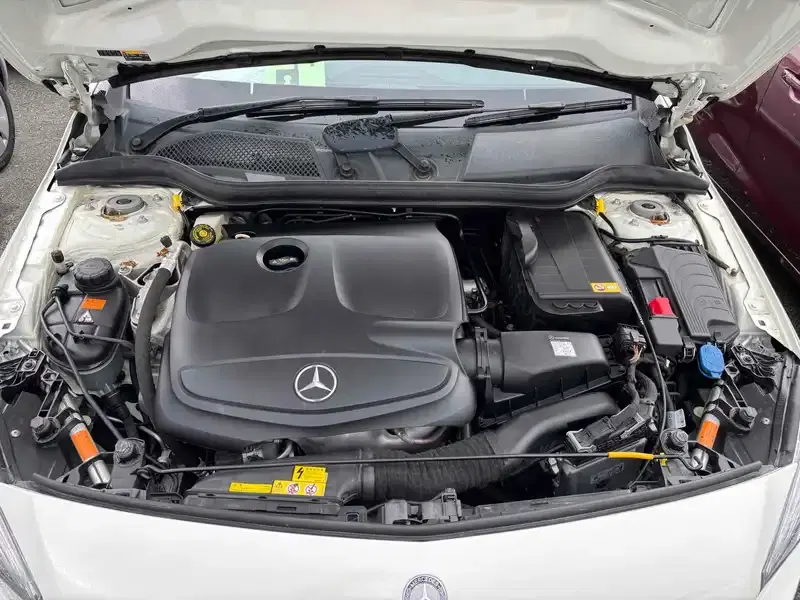 MERCEDES BENZ BENZ A CLASS A180 BLUE EFFICIENCY Image 21