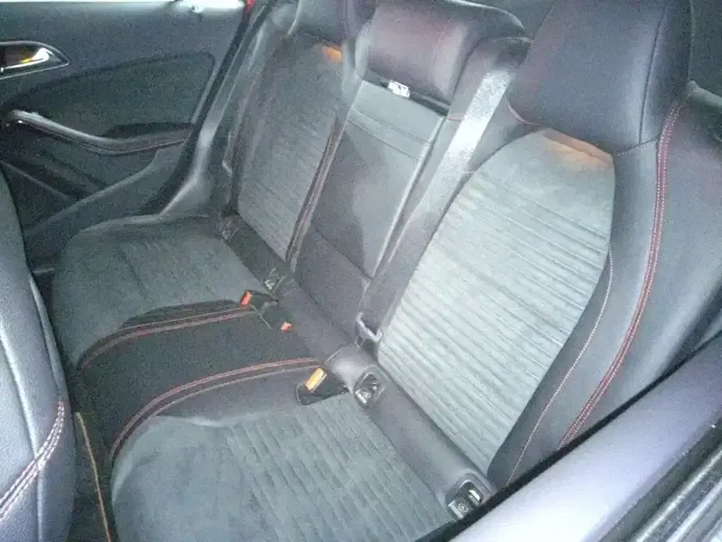 MERCEDES BENZ A-CLASS A180 SPORTS Image 8