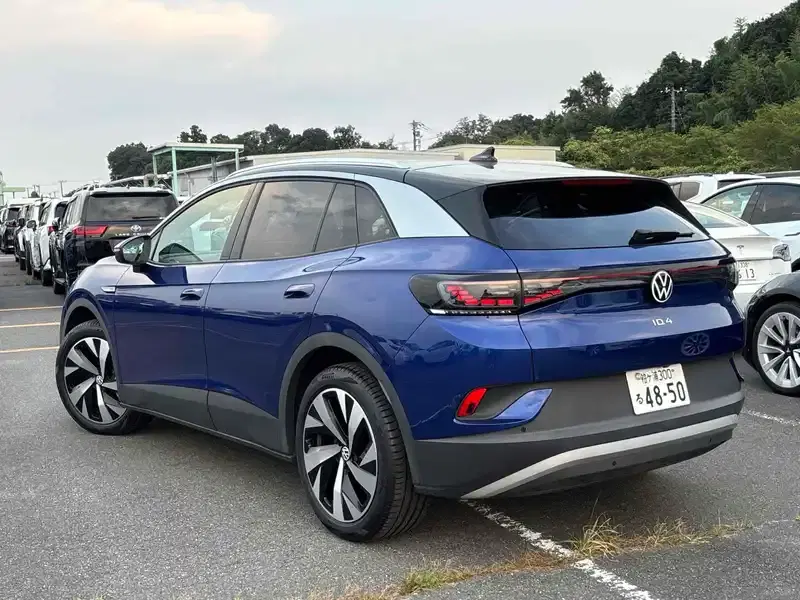 VOLKSWAGEN ID.4 PRO LAUNCH EDITION Image 2