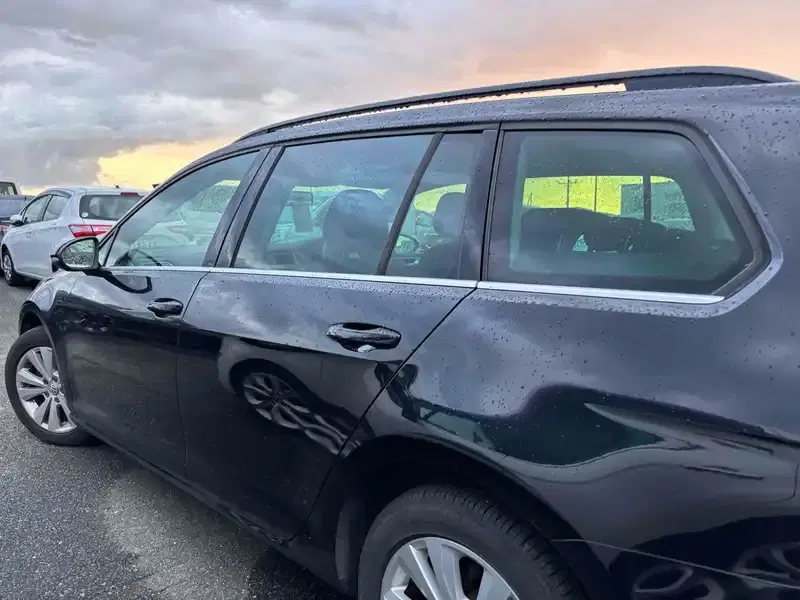 VOLKSWAGEN GOLF VARIANT TSI COMFORT LINE BLUEMOTION TE Image 9