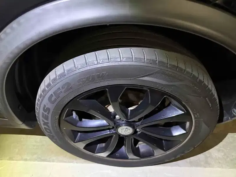 NISSAN JUKE 15RX PERSONALIZATION Image 13