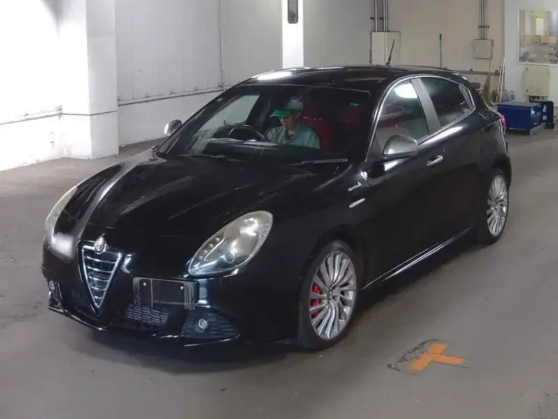 ALFA ROMEO GIULIETTA 5D SPORTIVA Image 4