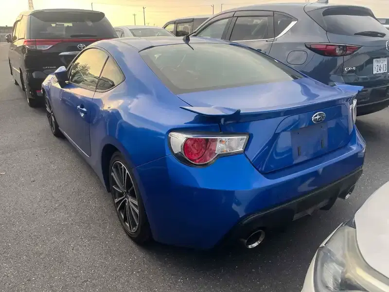 SUBARU BRZ S Image 2