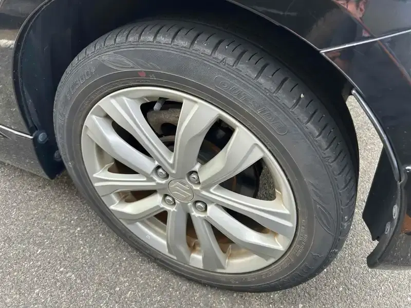 SUZUKI SWIFT RS-DJE Image 20