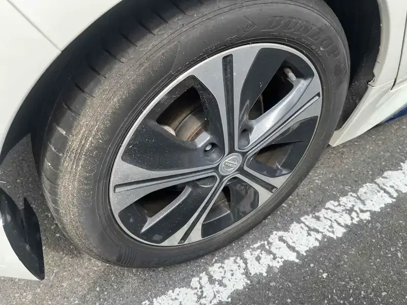 NISSAN LEAF G Image 10