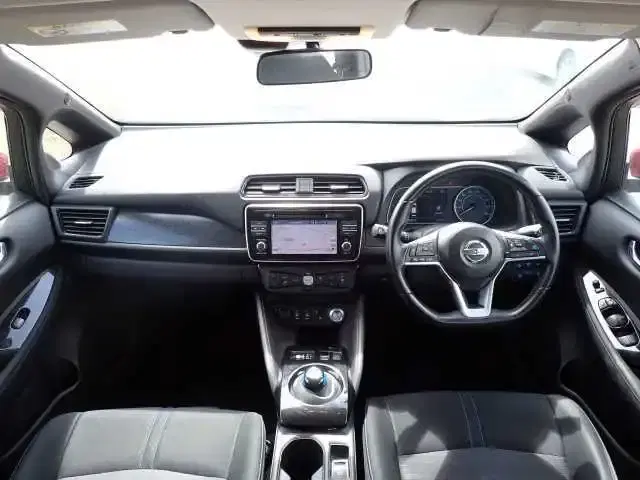 NISSAN LEAF X Image 3