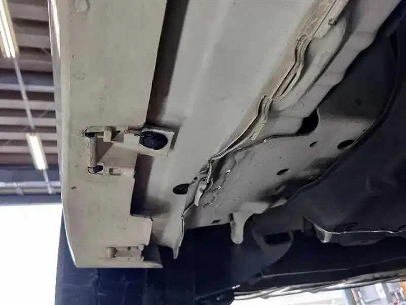 NISSAN LEAF S Image 10