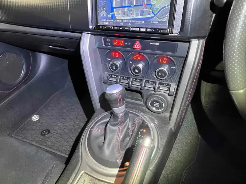 TOYOTA 86 GT Image 14