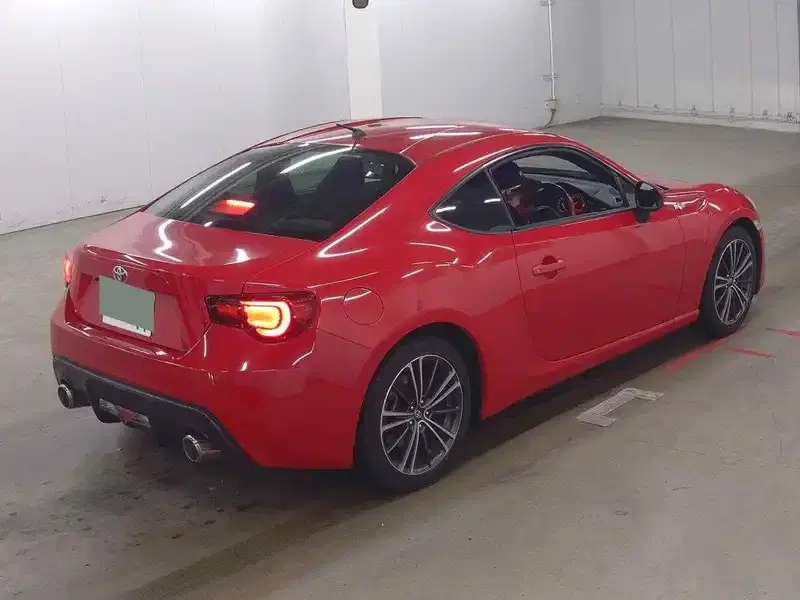 TOYOTA 86 GT Image 7