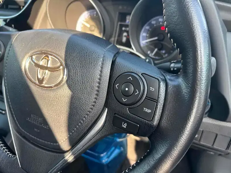TOYOTA AURIS 180S Image 6
