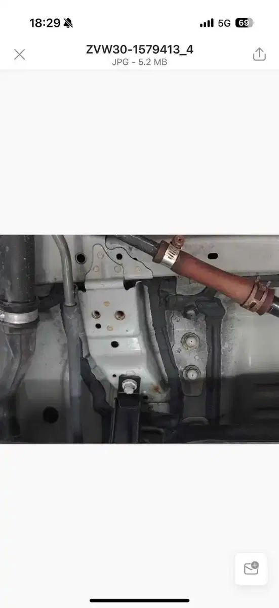 TOYOTA PRIUS S Image 32
