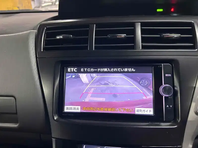 TOYOTA PRIUS ALPHA S 5ST Image 19