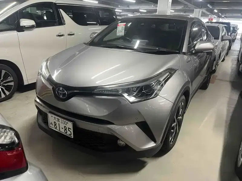 TOYOTA C-HR G Image 1