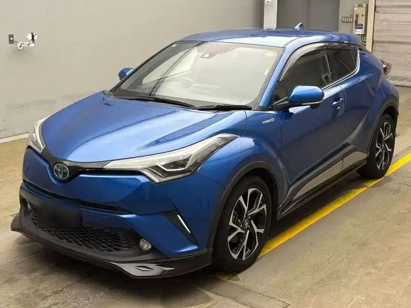 TOYOTA C-HR G Image 3