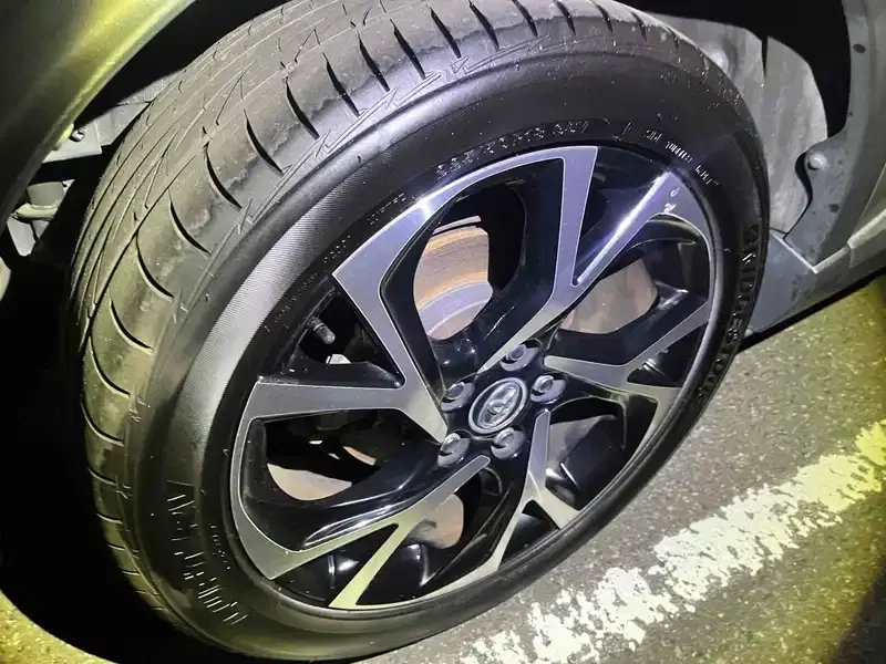 TOYOTA C-HR G LED EDITION Image 7